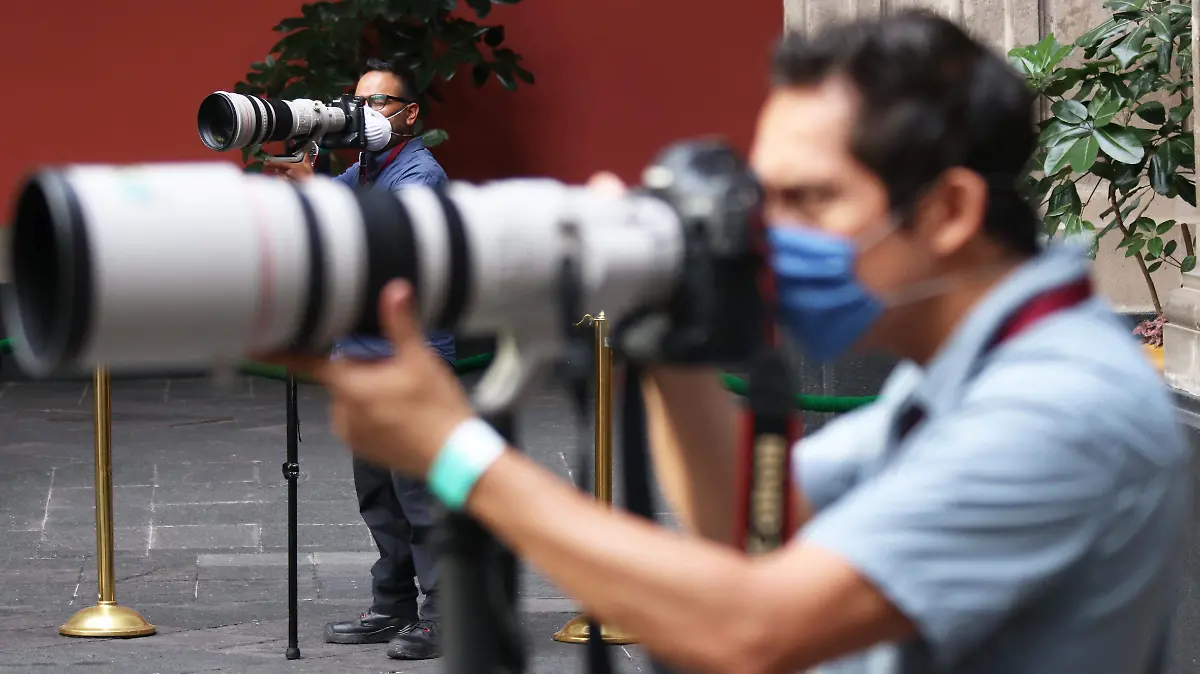 PERIODISTAS-RIESGO-CORONAVIRUS-roberto hernandez